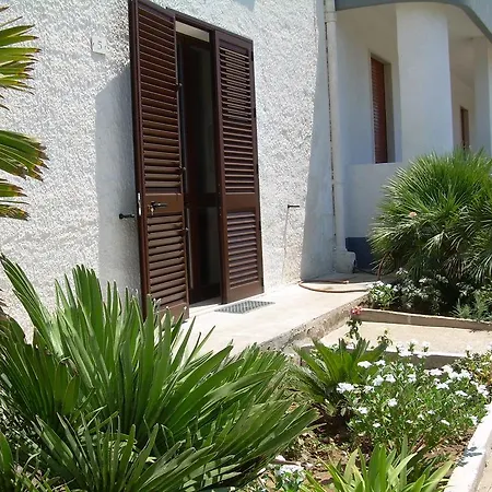Landsted La Casa Di Azzurra Parrinello